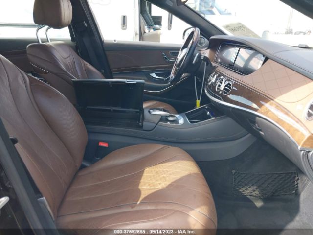 WDDUG8CB8FA102082 Mercedes-Benz S-class S 550