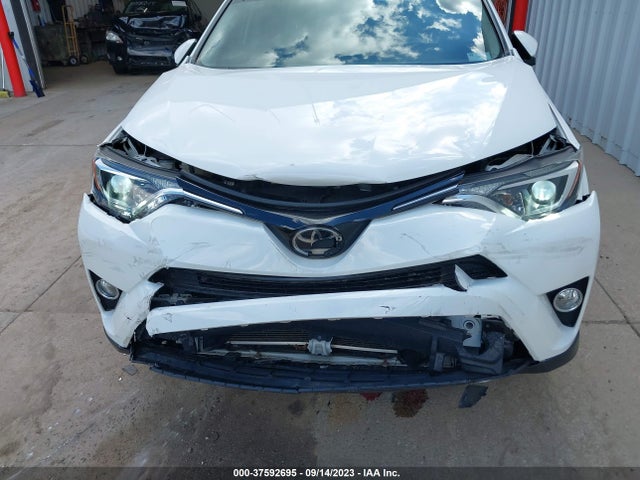 2017 TOYOTA RAV4 XLE VIN: JTMRFREV4HJ134420