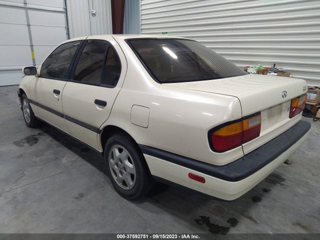 1992 INFINITI G20 VIN: JNKCP01P2NT305847