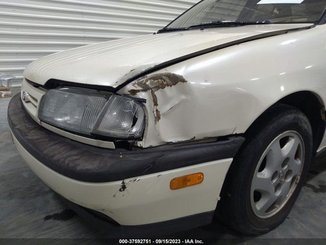 1992 INFINITI G20 VIN: JNKCP01P2NT305847
