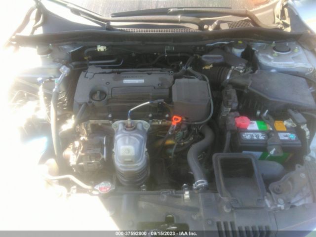 1HGCR2F35HA114700 Honda Accord Sedan Lx