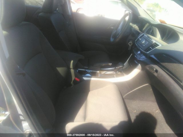 1HGCR2F35HA114700 Honda Accord Sedan Lx