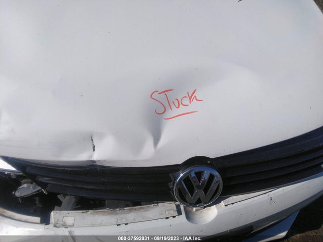 3VWD07AJ4EM403837 Volkswagen Jetta Sedan Se