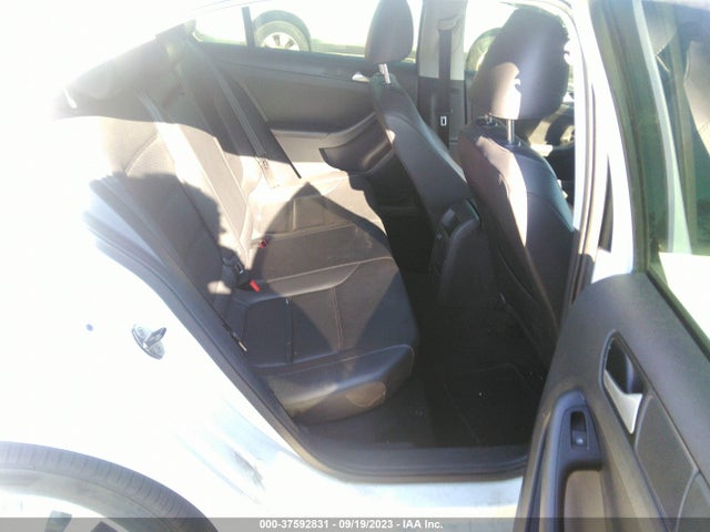3VWD07AJ4EM403837 Volkswagen Jetta Sedan Se