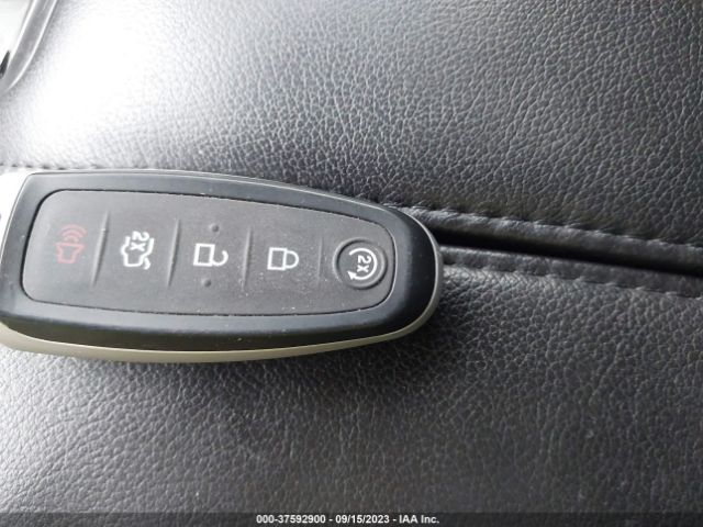 2LMHJ5NK7EBL56703 Lincoln MKT