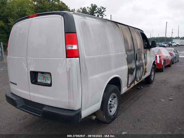 Chevrolet EXPRESS CARGO VAN 2022 1GCZGGFP4N1163381 Image 4