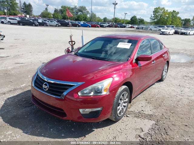 Nissan Altima 2.5 S 2015 1N4AL3AP2FC127791 Image 2