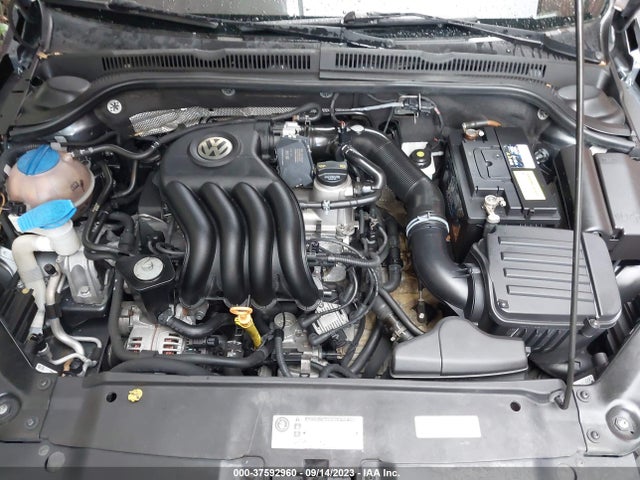 3VW2K7AJ9EM429853 Volkswagen Jetta Sedan S