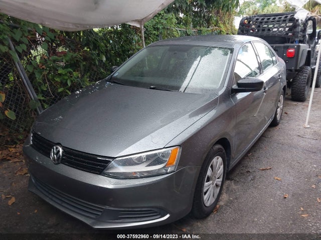 3VW2K7AJ9EM429853 Volkswagen Jetta Sedan S