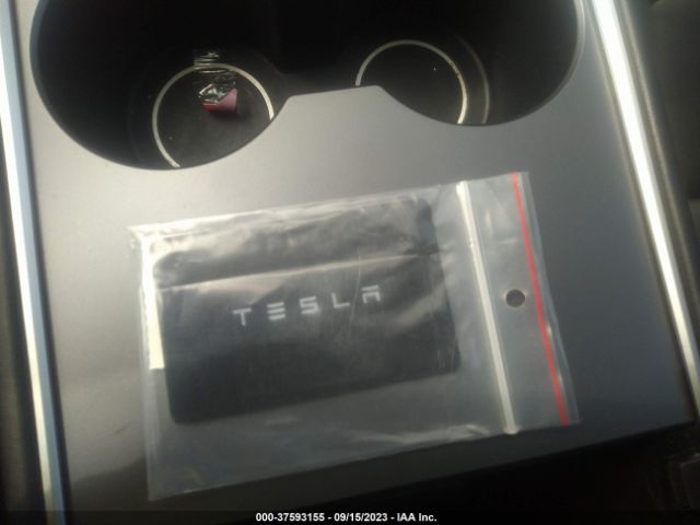 7SAYGDEF5NF382024 Tesla Model Y Performance