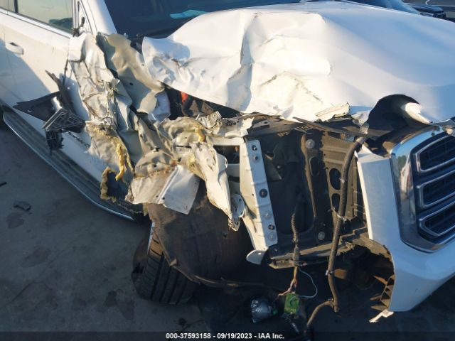 1GKS1GKC2JR335090 GMC Yukon Xl Slt