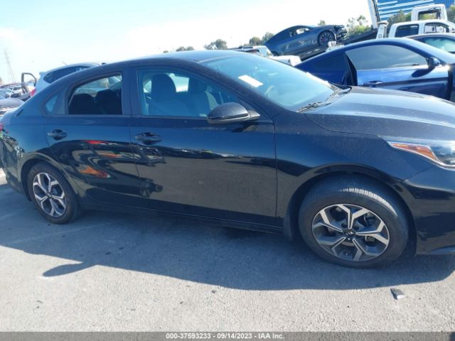 3KPF24AD2LE233189 KIA Forte Lxs
