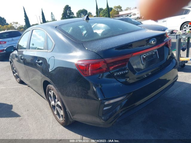 3KPF24AD2LE233189 KIA Forte Lxs