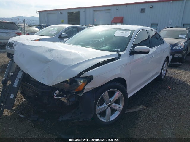 1VWAS7A39EC025272 Volkswagen Passat Wolfsburg Ed