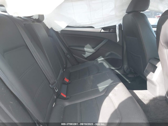 1VWAS7A39EC025272 Volkswagen Passat Wolfsburg Ed