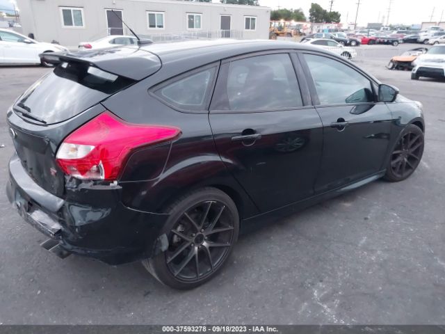 1FADP3L96EL131681 Ford FOCUS ST