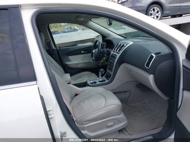 2011 GMC ACADIA SLT1 VIN: 1GKKVRED3BJ246536