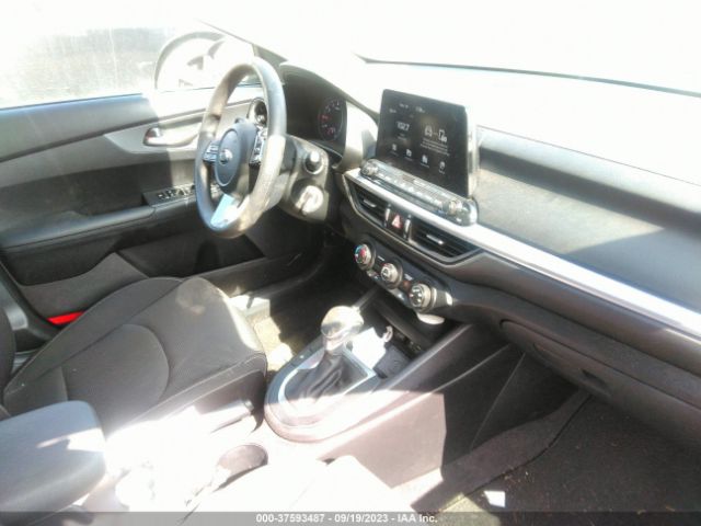 3KPF24ADXLE187823 KIA Forte Lxs