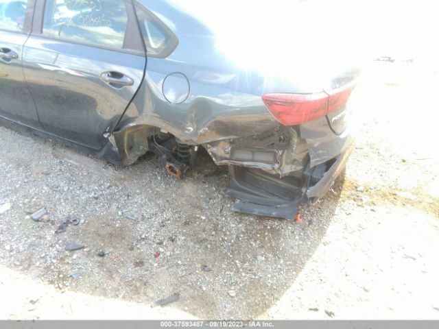 3KPF24ADXLE187823 KIA Forte Lxs