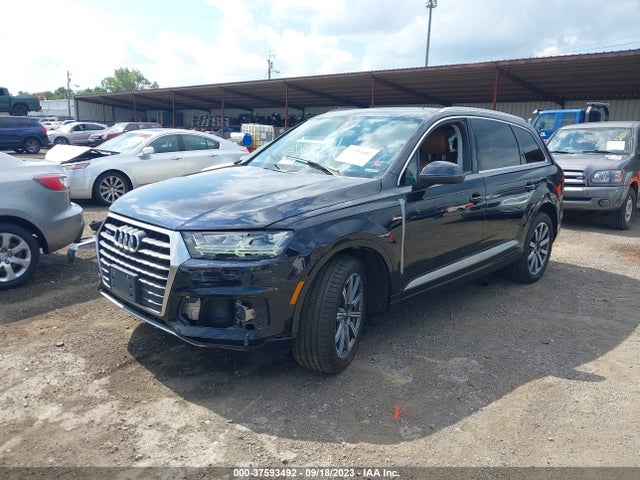 WA1VAAF79HD015432 Audi Q7 Prestige