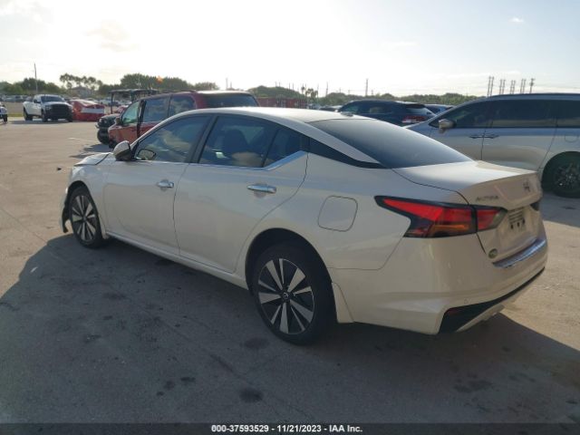 1N4BL4DV0MN400006 Nissan Altima 2.5 Sv