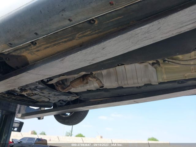 KNDJN2A2XE7103927 KIA Soul Base