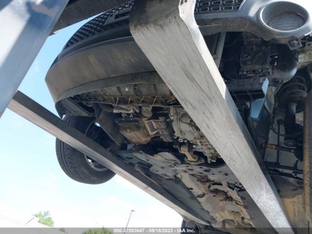 KNDJN2A2XE7103927 KIA Soul Base