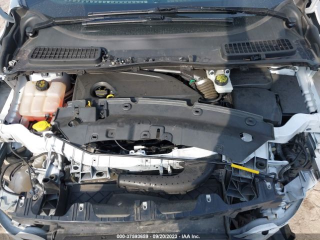 1FMCU0GX0FUA39981 Ford ESCAPE SE