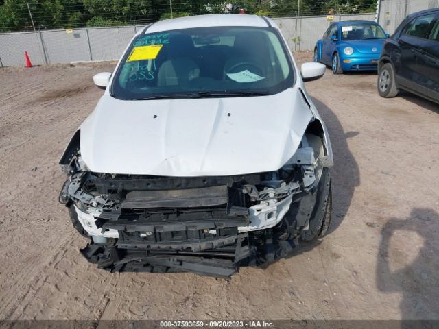 1FMCU0GX0FUA39981 Ford ESCAPE SE