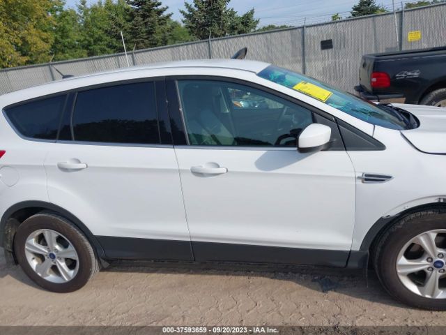 1FMCU0GX0FUA39981 Ford ESCAPE SE