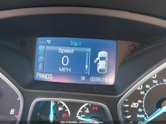 1FMCU0GX0FUA39981 Ford ESCAPE SE