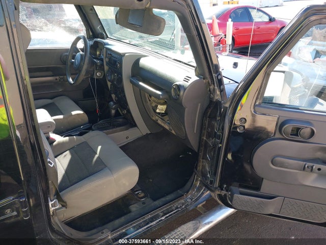 2010 JEEP WRANGLER UNLIMITED SPORT VIN: 1J4BA3H12AL102818