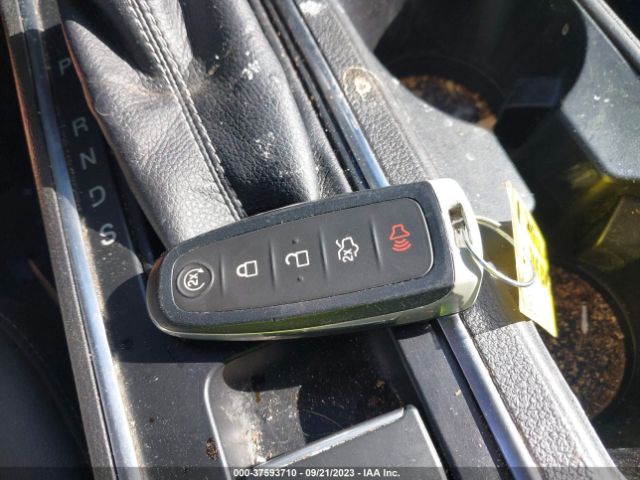 1FMCU9GD3KUA07613 Ford ESCAPE SE