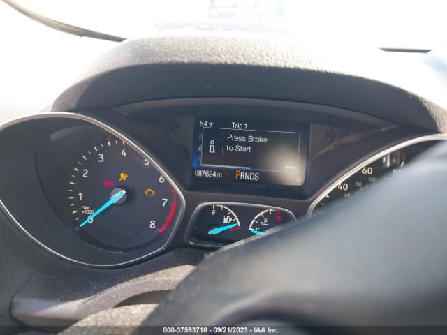 1FMCU9GD3KUA07613 Ford ESCAPE SE