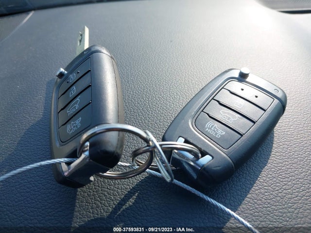 Hyundai Santa Fe Se 2019 5NMS23ADXKH062949 Image 3