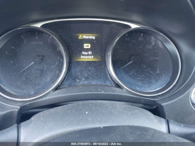 5N1AT2MV7FC800567 Nissan Rogue Sl