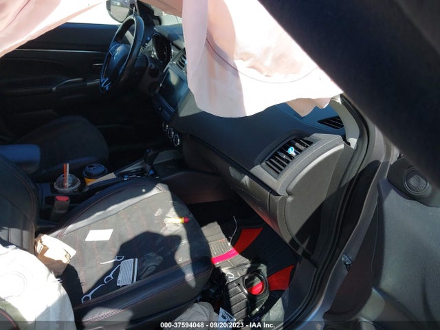 2018 MITSUBISHI OUTLANDER SPORT SE 2.4 VIN: JA4AP3AW8JU014091
