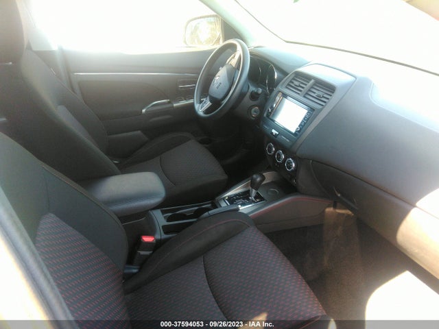 JA4AP3AU1KU003269 Mitsubishi Outlander Sport 2.0