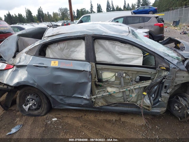 2017 HYUNDAI ACCENT SE VIN: KMHCT4AE6HU377955
