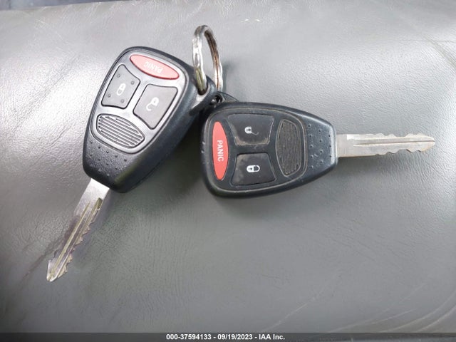 2005 DODGE DURANGO LIMITED VIN: 1D8HB58D55F568641