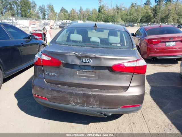 KNAFX4A69E5212466 KIA FORTE LX