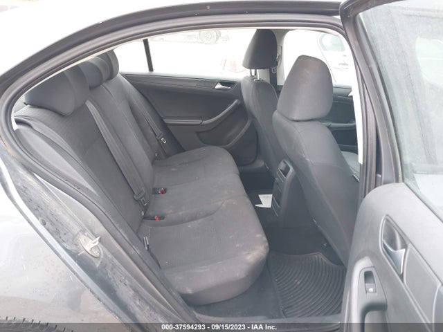 3VW267AJ9GM272364 Volkswagen Jetta Sedan 1.4t S