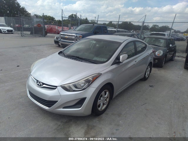 Hyundai ELANTRA SE 2015 KMHDH4AE1FU283839 Image 2