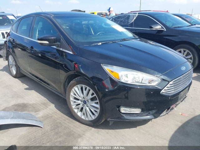 Ford Focus Titanium 2018 1FADP3N2XJL279374 Image 1
