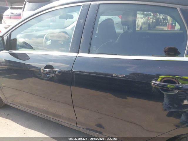 Ford Focus Titanium 2018 1FADP3N2XJL279374 Image 14