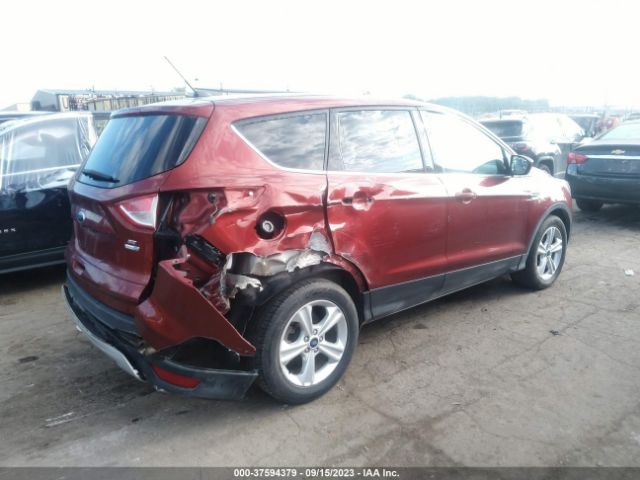 1FMCU9GX3FUB27086 Ford ESCAPE SE