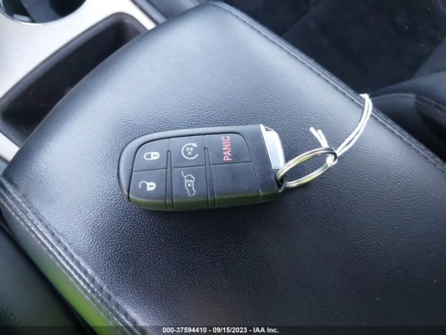 1C4RJFAG8FC711682 Jeep Grand Cherokee Altitude