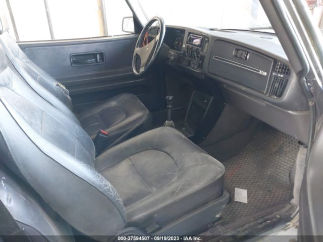 1987 SAAB 900 YS3AT35L1H3015688 Photo 4