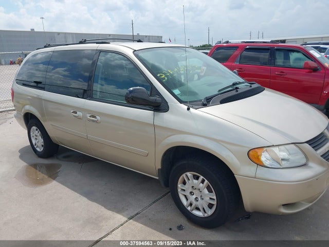 2005 DODGE GRAND CARAVAN SE VIN: 2D4GP24R15R298153