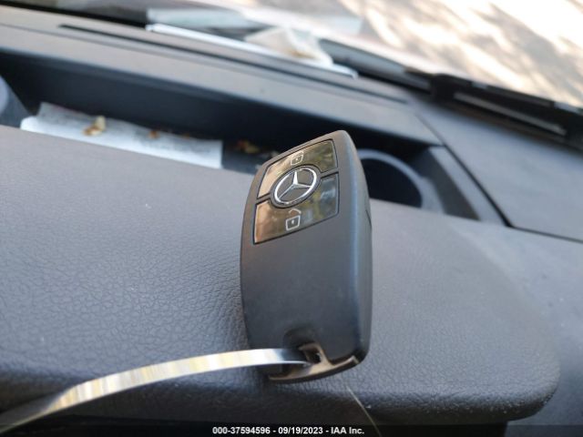 W1W40BHY6KT017401 Mercedes-Benz SPRINTER VAN